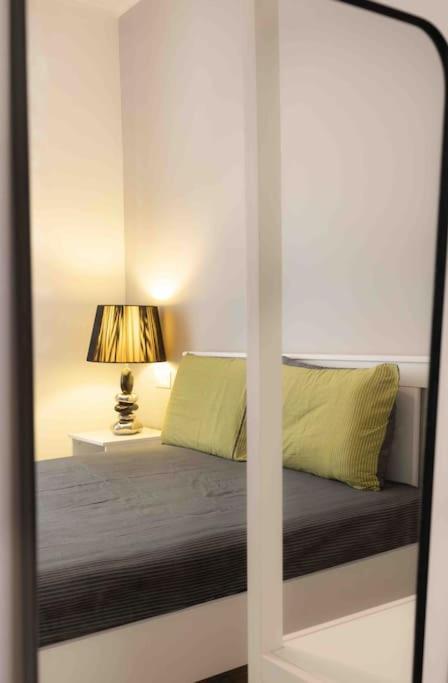 Luxury Cozy Appartment In The City Center Rhodes City Zewnętrze zdjęcie