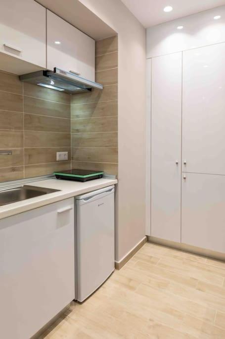 Luxury Cozy Appartment In The City Center Rhodes City Zewnętrze zdjęcie